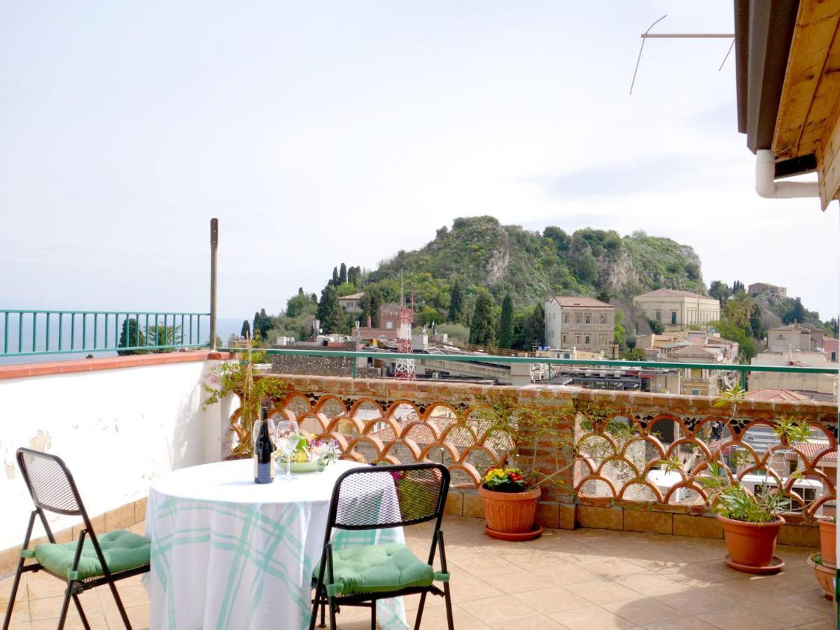 Bed And Breakfast Sorriso Taormina Exterior photo
